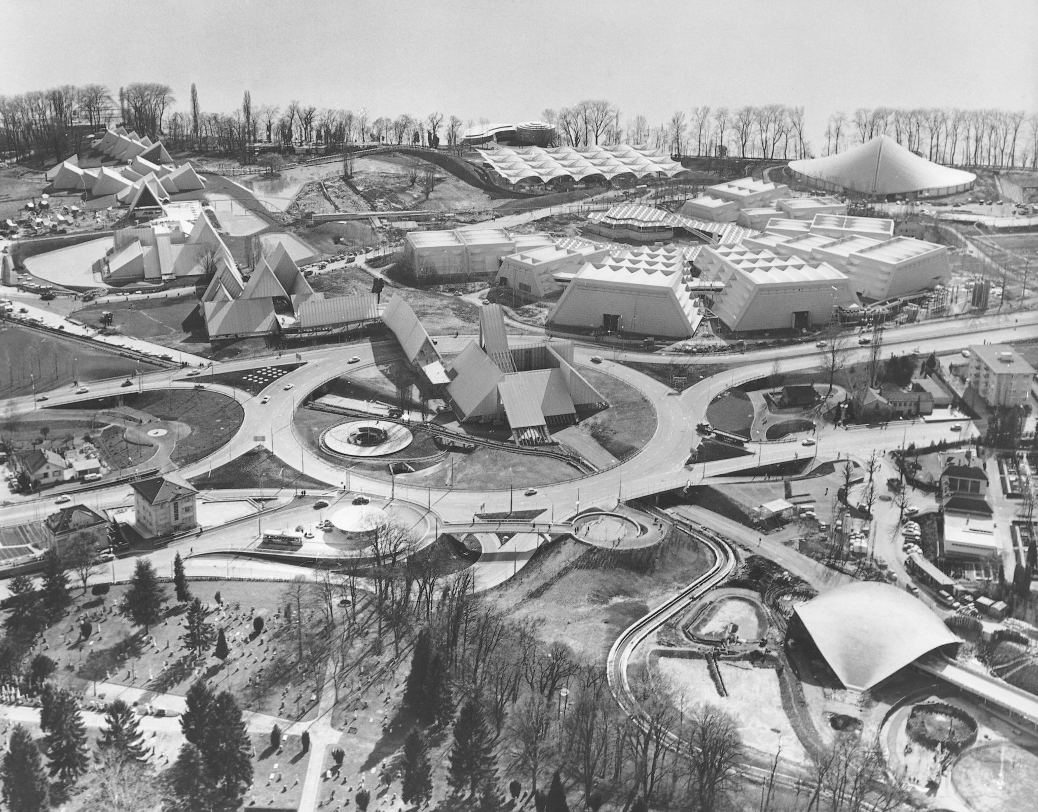 Le Mésoscaphe et la Vallée de la Jeunesse